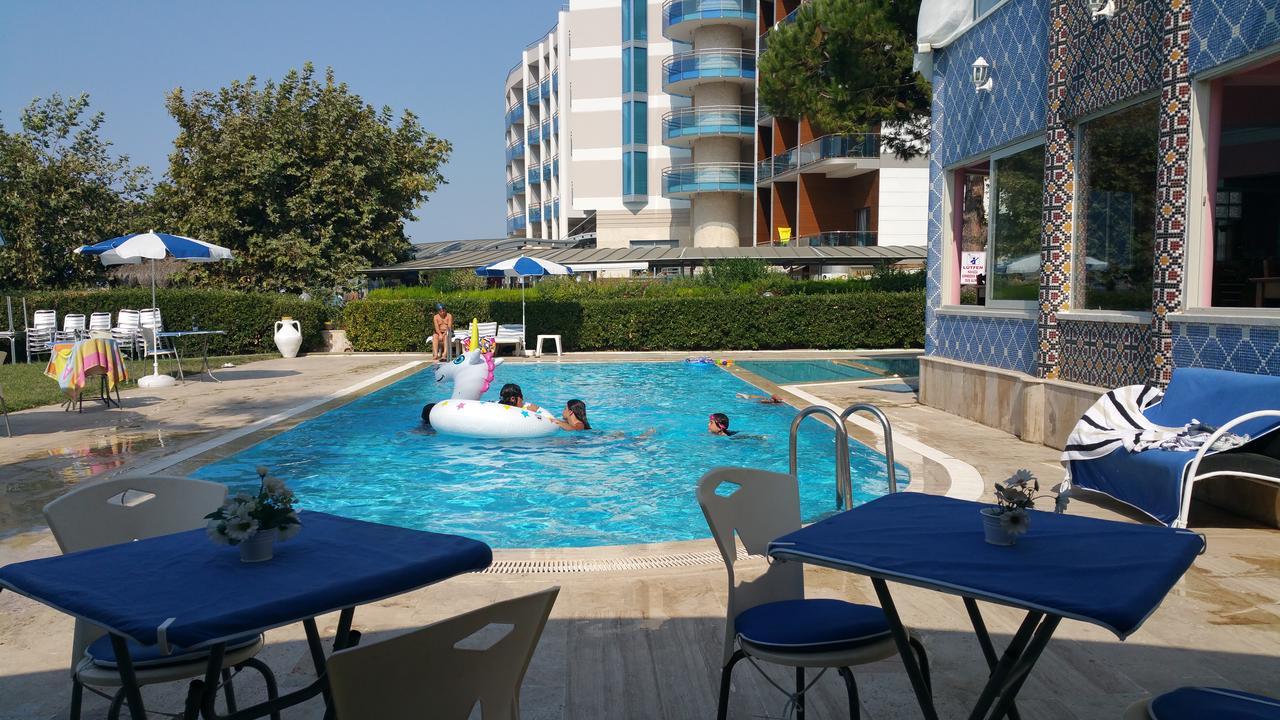 Art Beach Hotel Guzelcamlı Εξωτερικό φωτογραφία